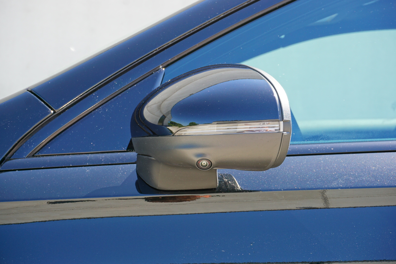 MERCEDES-BENZ A180