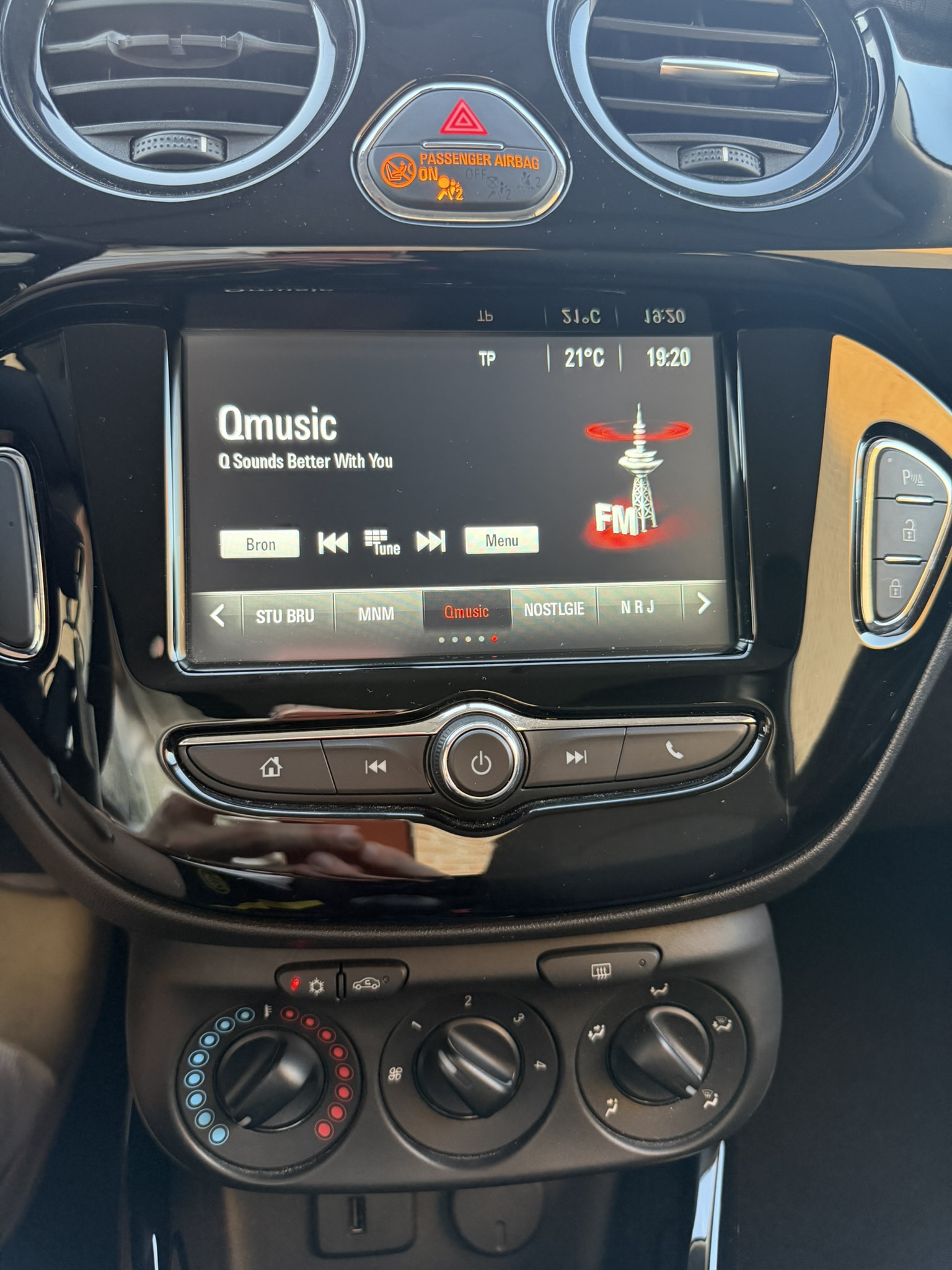 OPEL ADAM 1.2i JAM