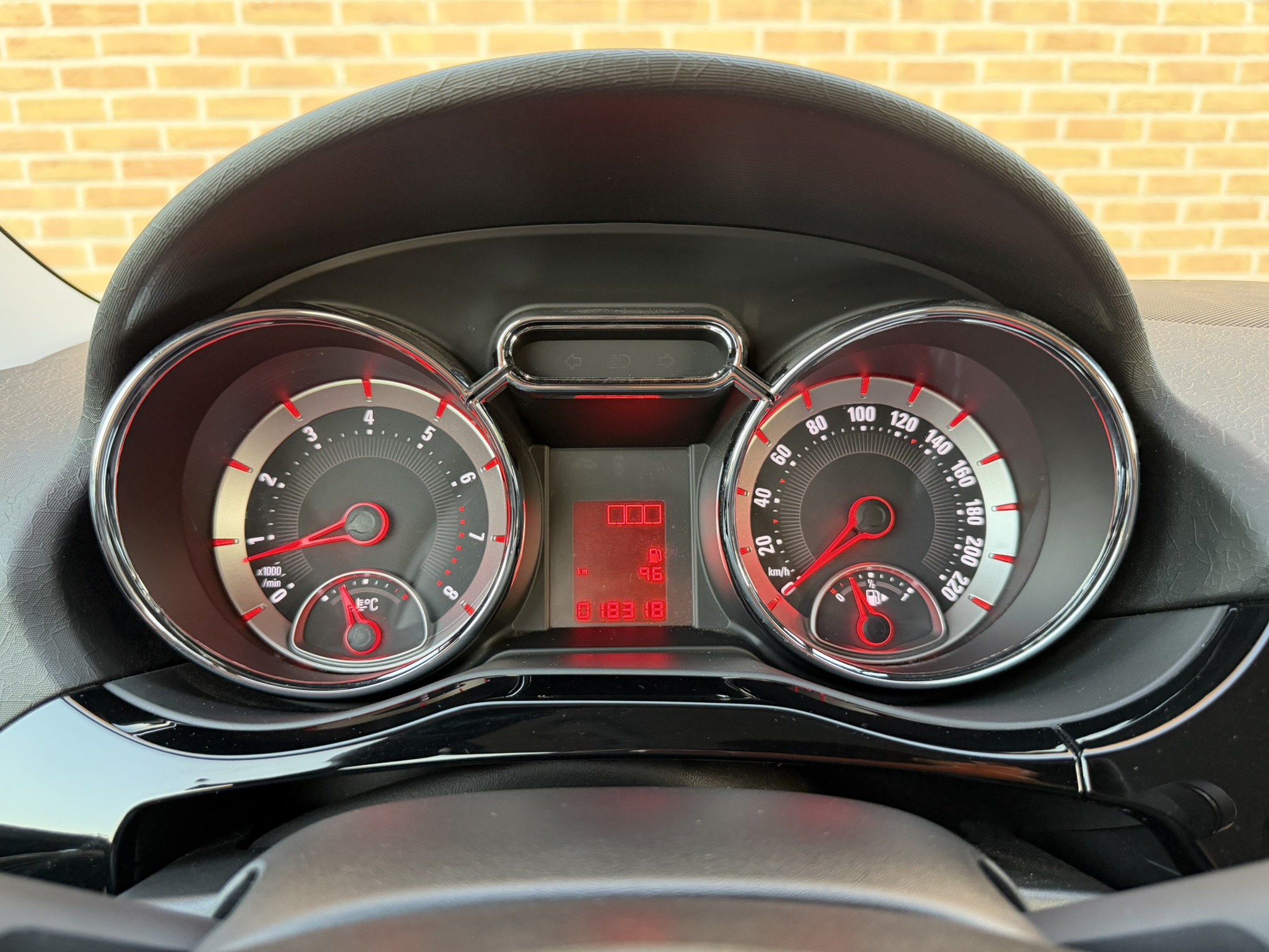 OPEL ADAM 1.2i JAM